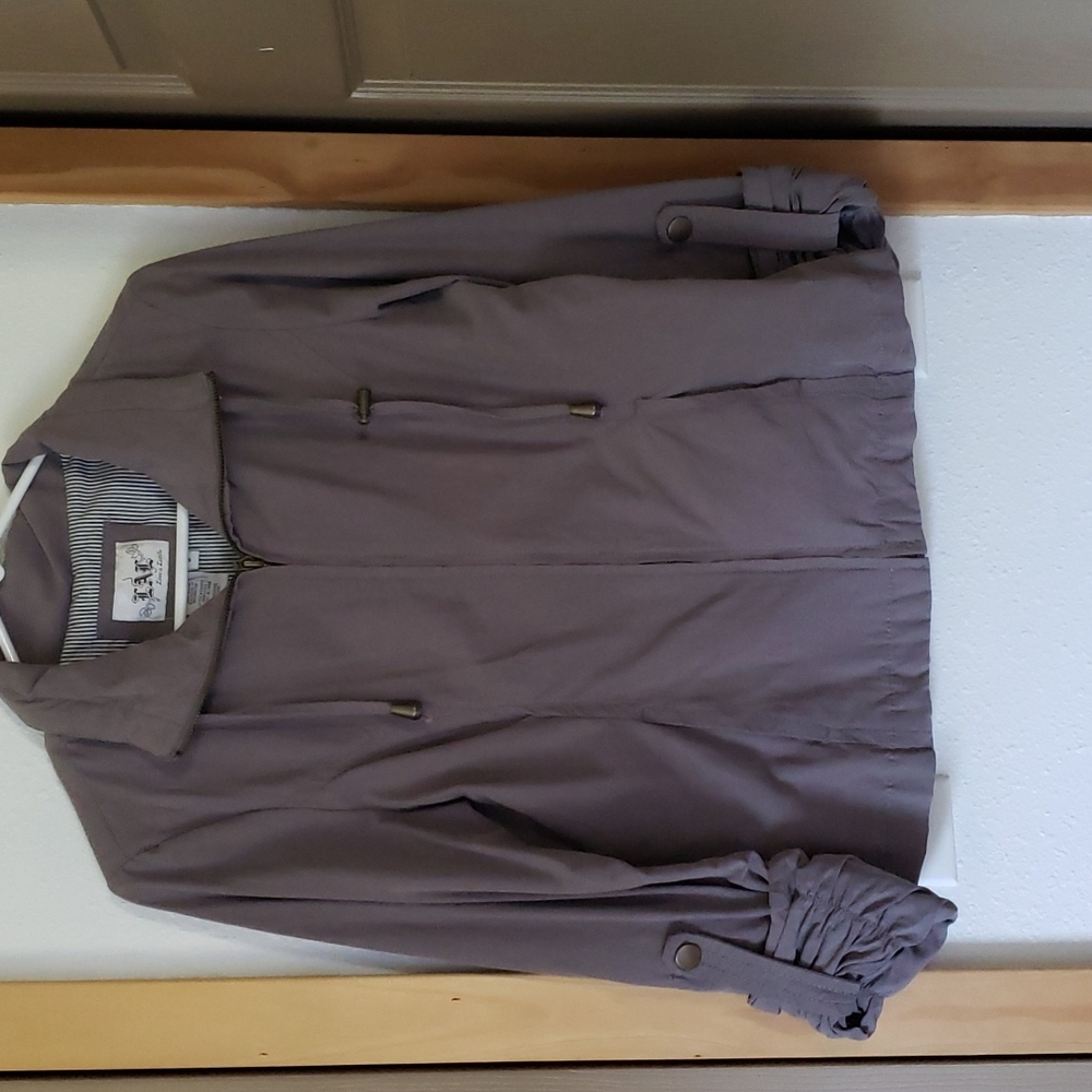Light jacket